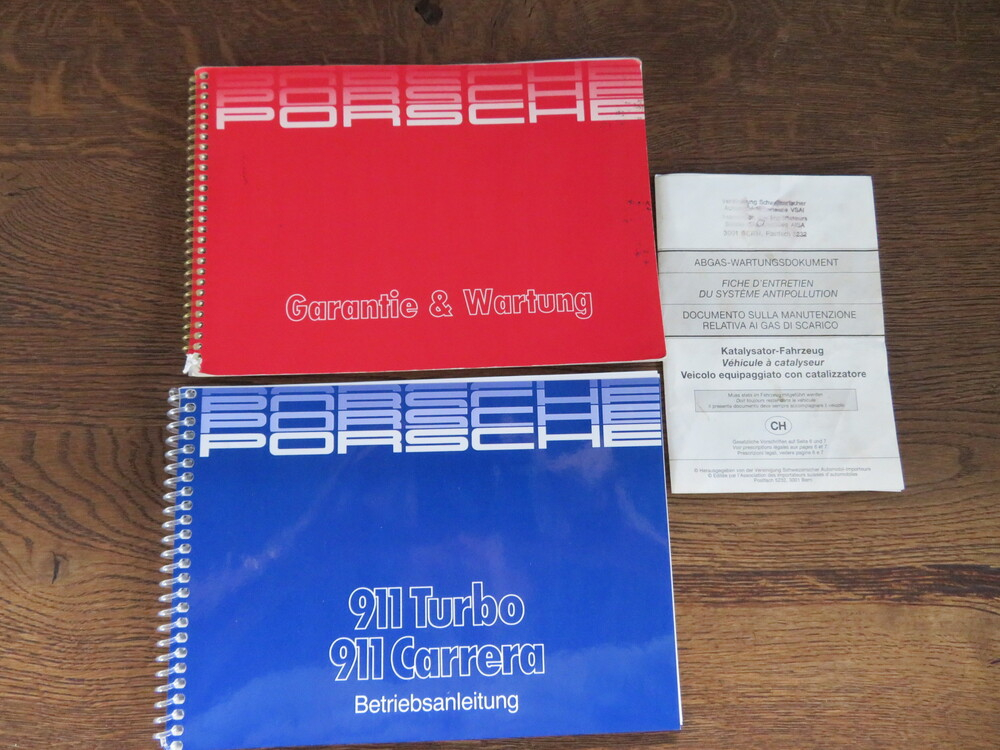 Porsche 911 Carrera 3.2 Cabriolet